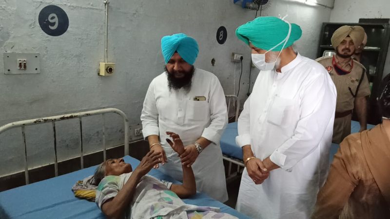 Health Minister arrives at Civil Hospital