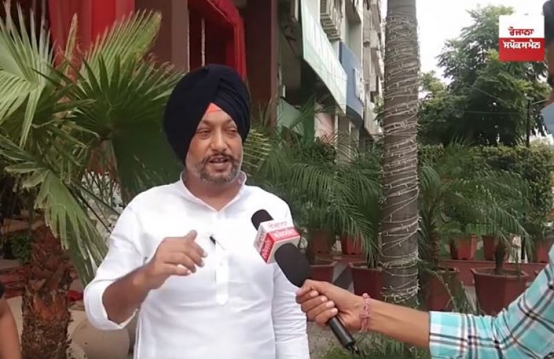 Mandeep Manna  Mandeep Manna