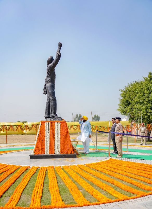 BHAGWANT MANN BHAGWANT MANN