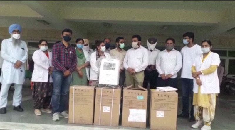 Sunny Deol Sent 4 oxygen concentrators