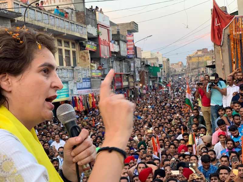 Priyanka Gandhi Road Show Priyanka Gandhi Road Show