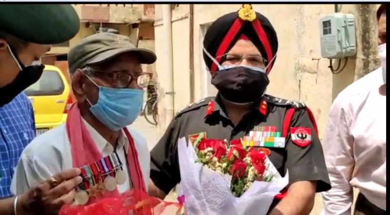 99-year-old Army veteran donates Rs 1 lakh for Covid-19 relief work 99-year-old Army veteran donates Rs 1 lakh for Covid-19 relief work