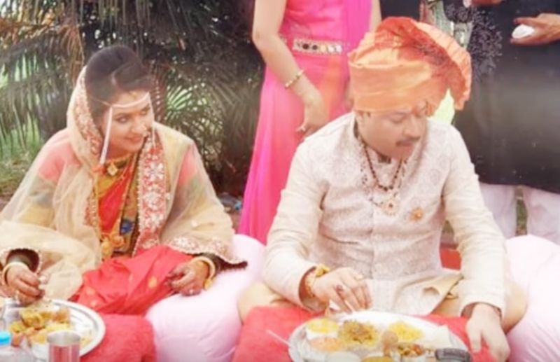 Bhaiyyu Maharaj and her Wife