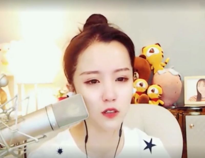 Chinese Internet Star