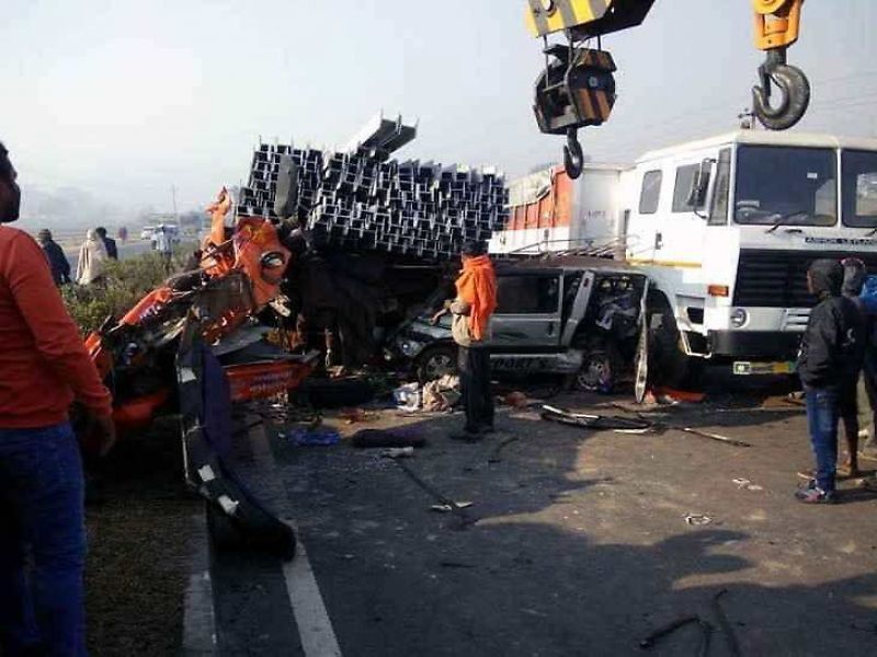 10 family members died in road accident-1