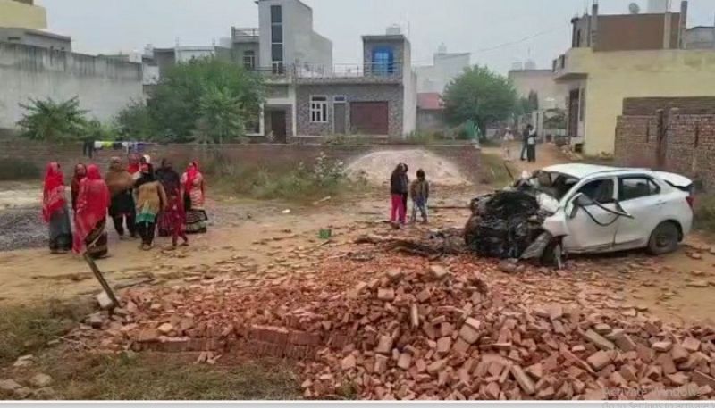 5 killed in Gurugram crash, speeding car collides with bricks