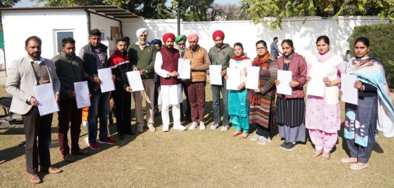 Punjab CM hands over appointment letters to 11 family memeber of farmers losing their lives in Anti Farm Law Movement