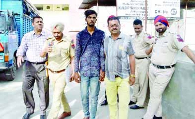 Criminal using Gangsters Facebook