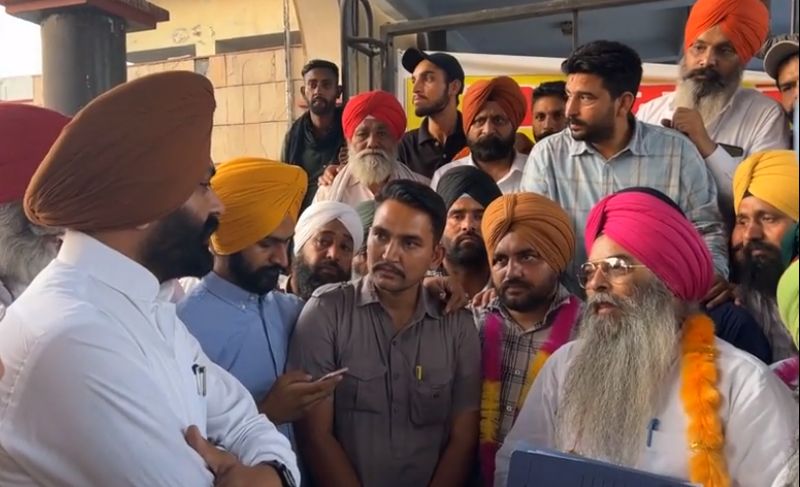 Mini bus operators call off strike after assurance of Transport Minister