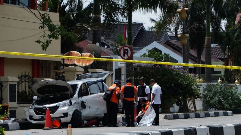 Attack on Indonesian police headquarters
