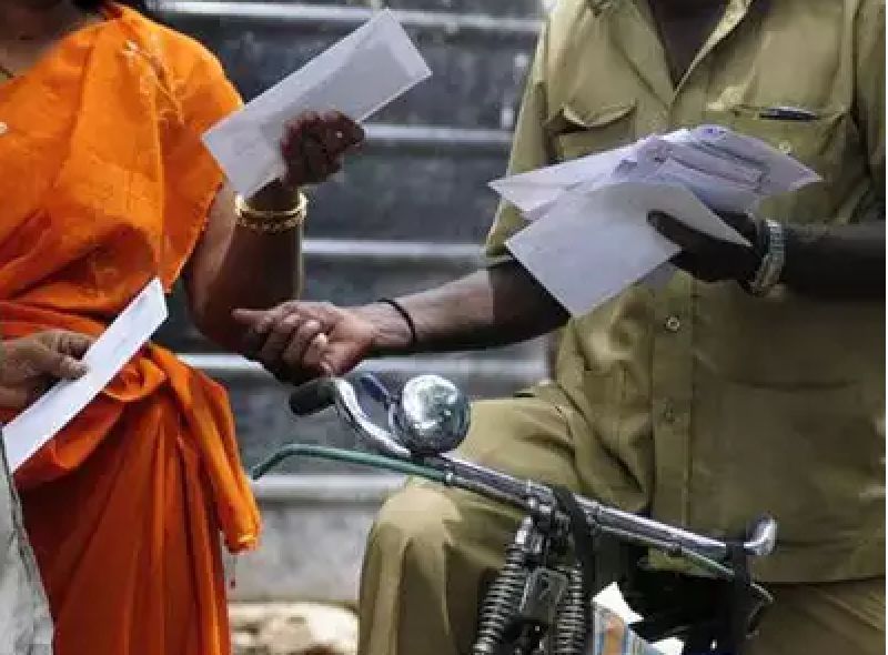 In UP, 3,700 PhD holders apply for messenger’s job