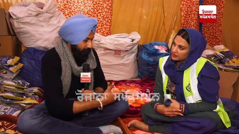 Himanshi Khurana At Farmer Protest