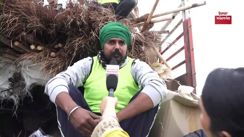 Youths arrive in Delhi with brooms and wipers truck 