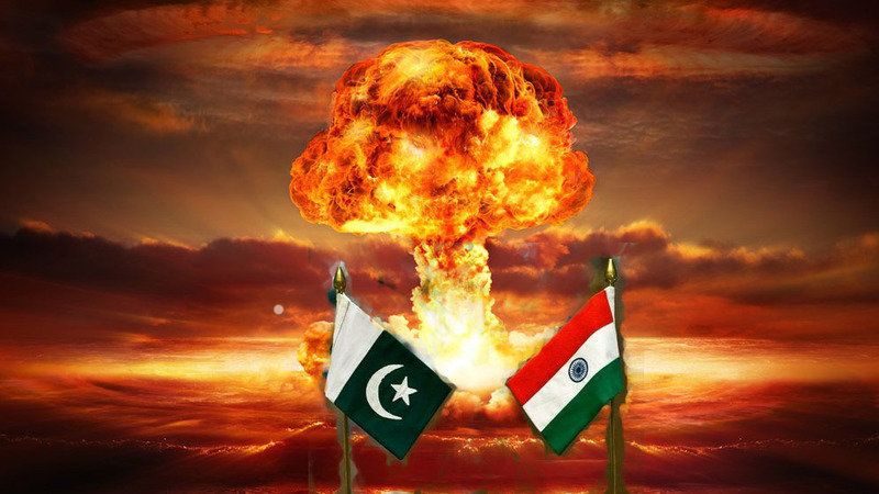 Sheikh Rashid 'forecasts' Indo-Pak war in October, November Sheikh Rashid 'forecasts' Indo-Pak war in October, November