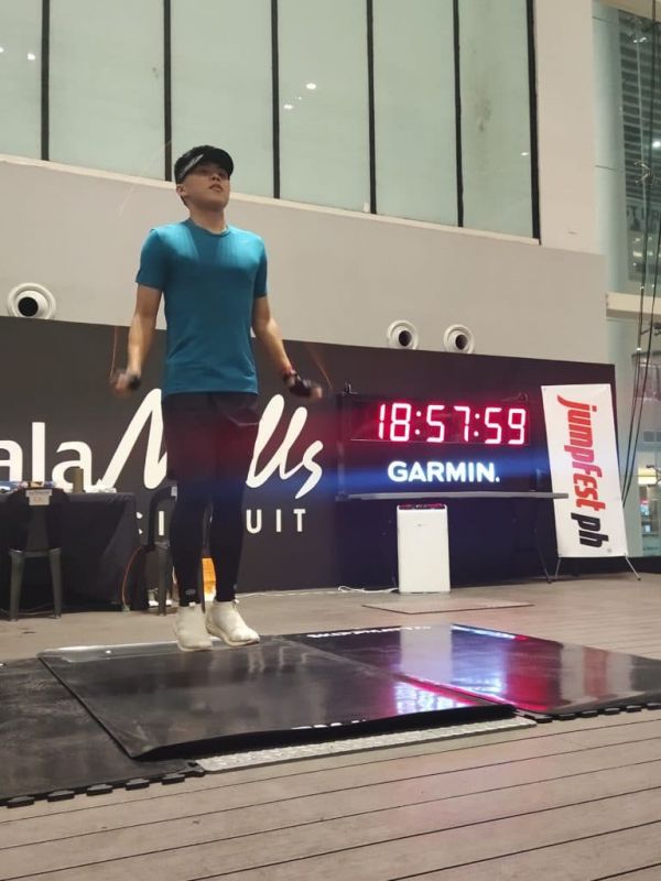 Ryan Ong Alonzo Ryan Ong Alonzo