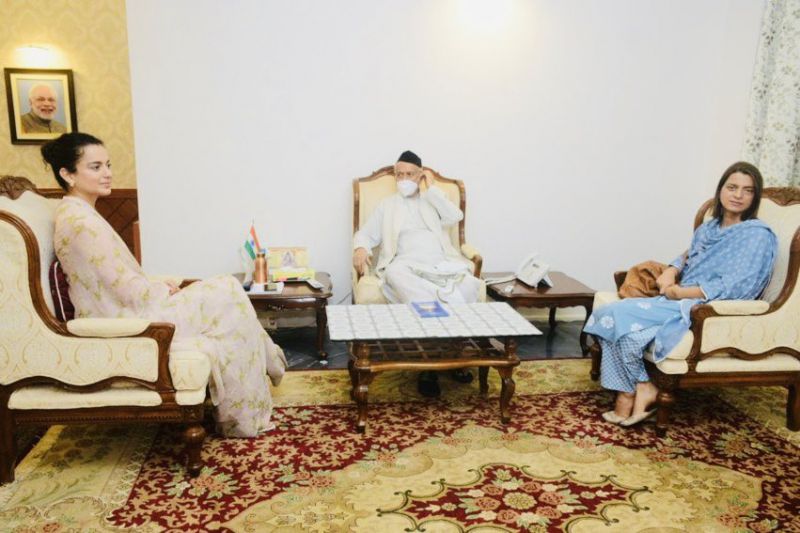 Kangana Ranaut meet Governor Bhagat Singh Koshyari Kangana Ranaut meet Governor Bhagat Singh Koshyari