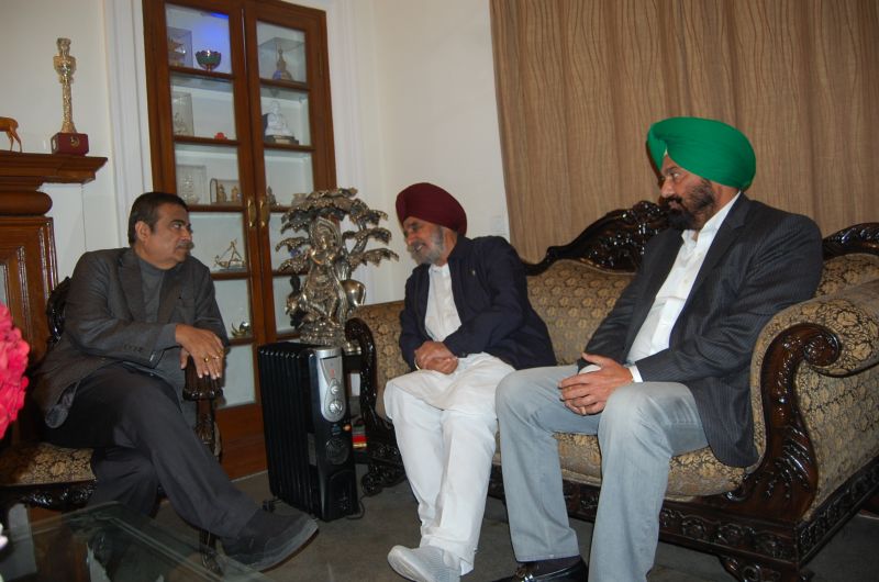 Nitin Gadkari, Sukhbinder Sarkaria & Tripat Bajwa Nitin Gadkari, Sukhbinder Sarkaria & Tripat Bajwa