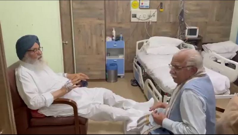 Manohar Lal Khattar Met Prakash Singh Badal Manohar Lal Khattar Met Prakash Singh Badal