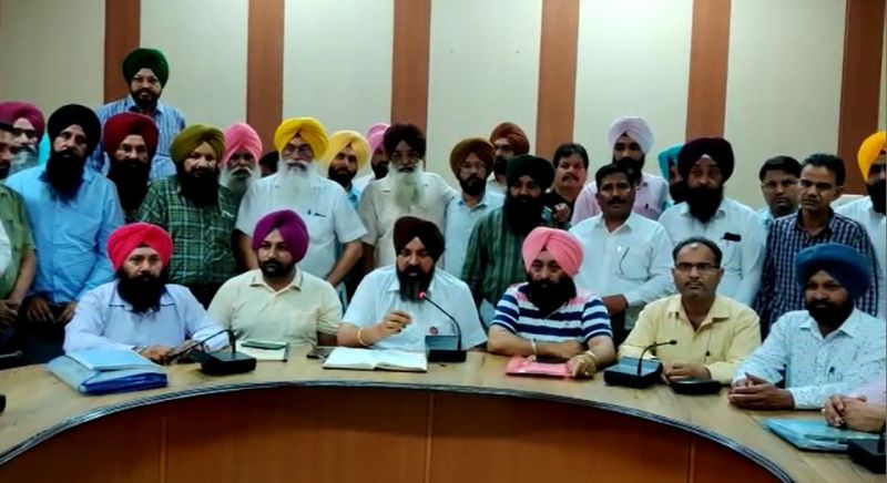 All Patwaris and Kanungo of the state will go on collective leave from tomorrow