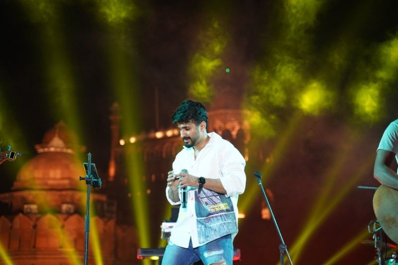 Suryaveer's live performance at Bharat Bhagya Vidhata Red Fort Festival