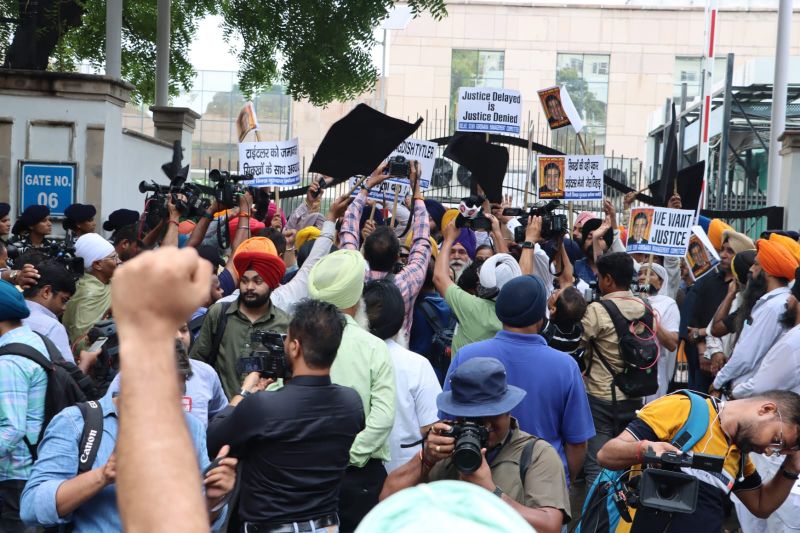 1984 Sikh Genocide Victims and DSGMC Protest against jagdish tytler bail