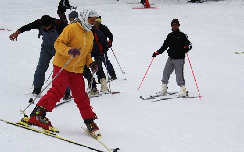 Auli Skiing