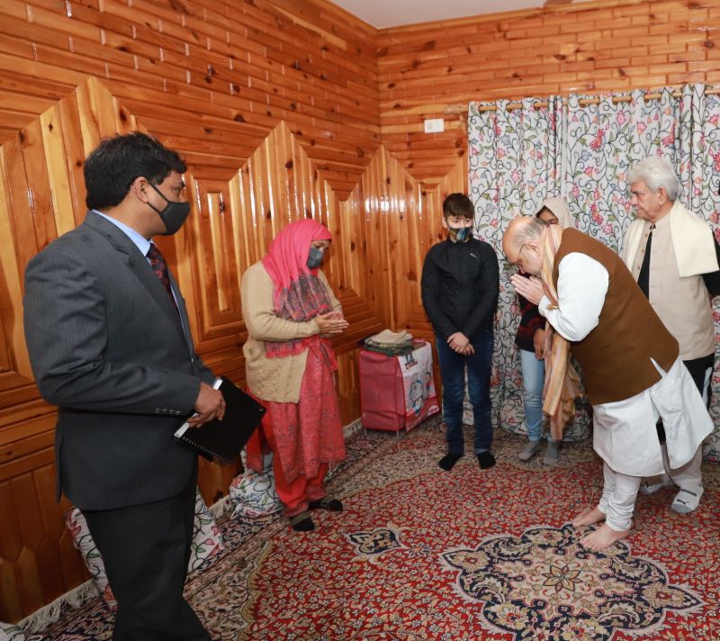 J-K: Home Minister Amit Shah meets family members of slain Inspector Parvaiz Ahmad J-K: Home Minister Amit Shah meets family members of slain Inspector Parvaiz Ahmad