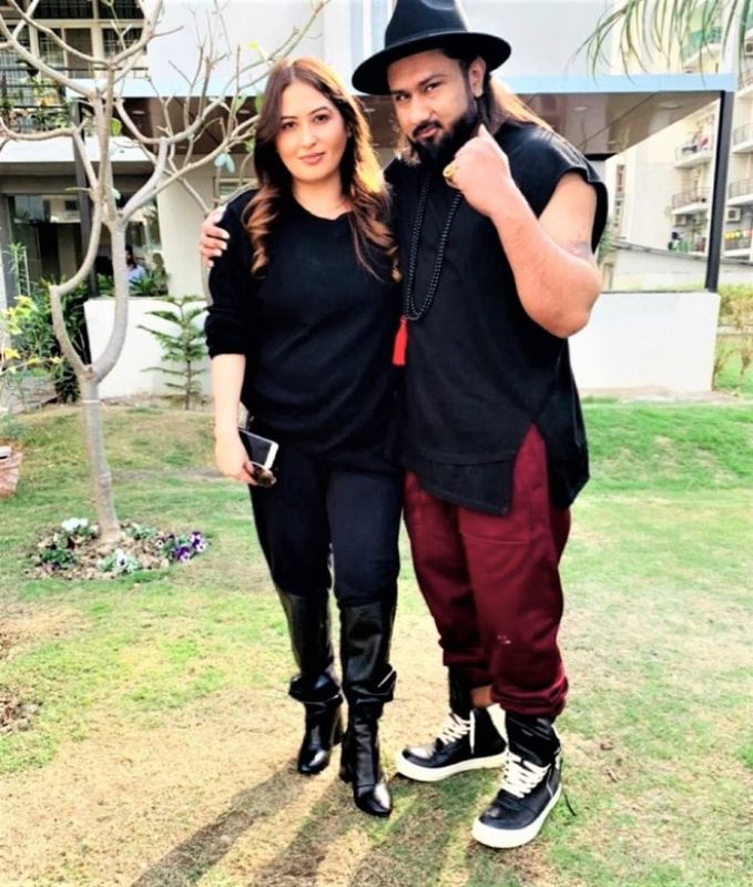 Honey Singh With Wife  Honey Singh With Wife