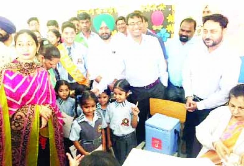 Mizal Rubala Enjection