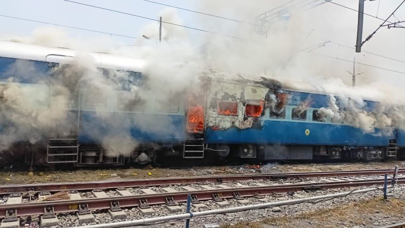 protest against Agnipath scheme protest against Agnipath scheme
