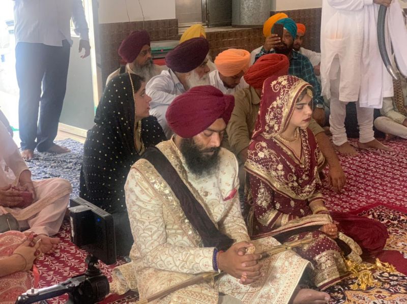 The Gursikh youth took the lava with the blind girl