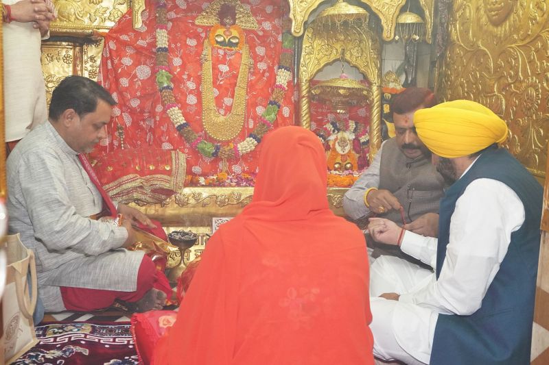 CM Mann reaches Mata Naina Devi temple