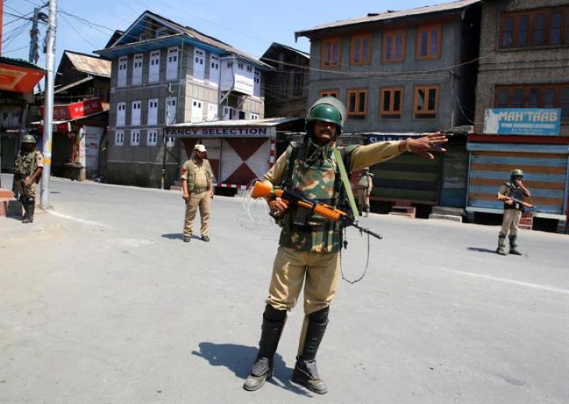Fresh restrictions imposed in parts of Srinagar Fresh restrictions imposed in parts of Srinagar