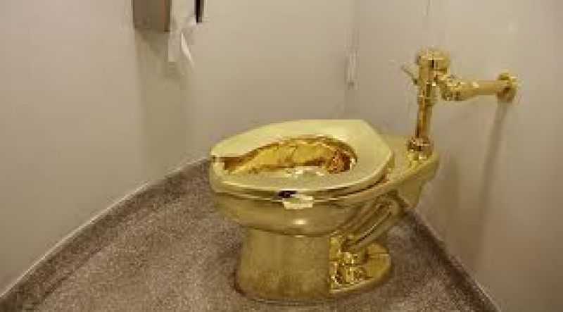 35 crore rupees golden toilet stolen