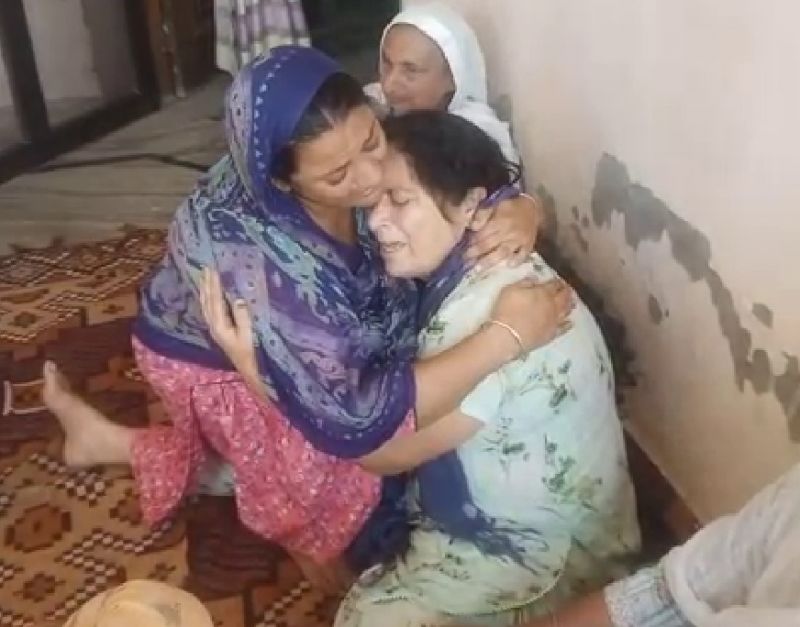 Uncle and Nephew shot dead outside the house 