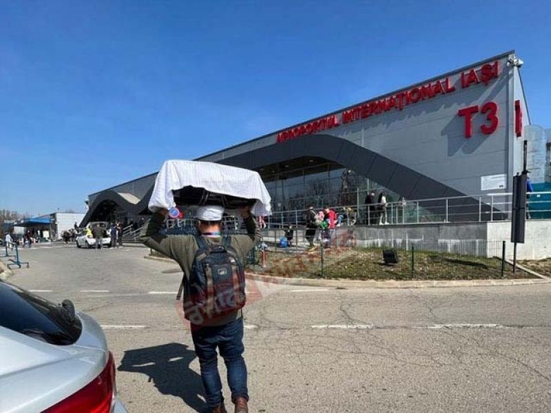 Sacred senchiaa & gutkas from Ukraine transported to UK