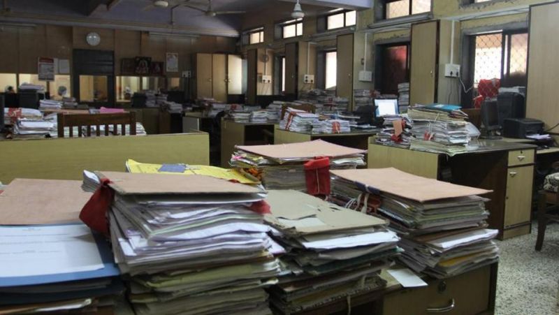 Government Office Investigation 35 Officers And Employees Absent