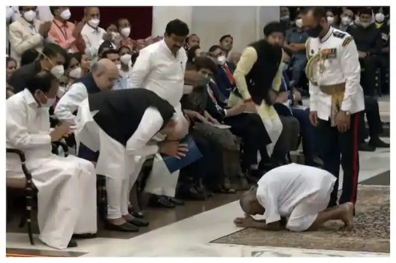 Yoga Legend Swami Sivananda Receiving Padma Shri