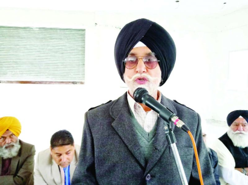 Leaders while addressing the meeting of Ucha Dar Babe Nanak Da