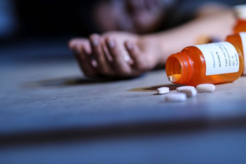 Tamil Nadu: Man, wife commit suicide with 11-year-old son