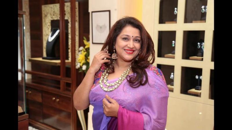 Manoj Prabhakar's Wife