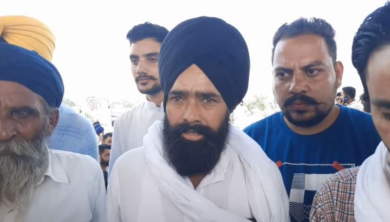 Toll Plaza NH-54 closed by farmers' against agriculture law