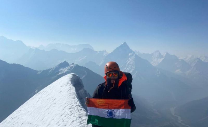 Solan girl Baljeet Kaur scales Nepal’s peak