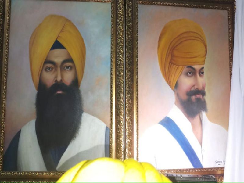 Portraits of Shaheed Bhai Mahinga Singh and Bhai Avtar Singh adorned in Central Sikh Museum