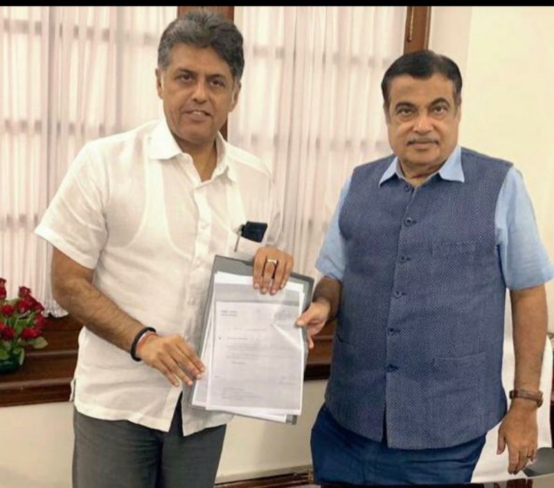 Gadkari assures Tewari on Banga-Naina Devi Road