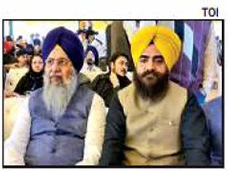 ਲੌਂਗੋਵਾਲ ਨਾਲ ਗੋਪਾਲ ਚਾਵਲਾ