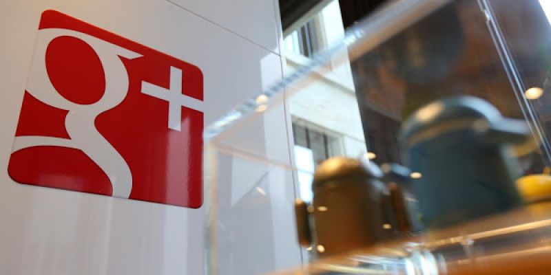 Alphabet shuts down Google+