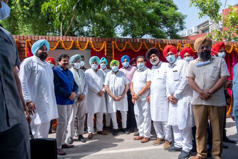 Punjab CM inaugurates Sant Prem Singh Murale Wale Chair & other projects at GNDU  Punjab CM inaugurates Sant Prem Singh Murale Wale Chair & other projects at GNDU