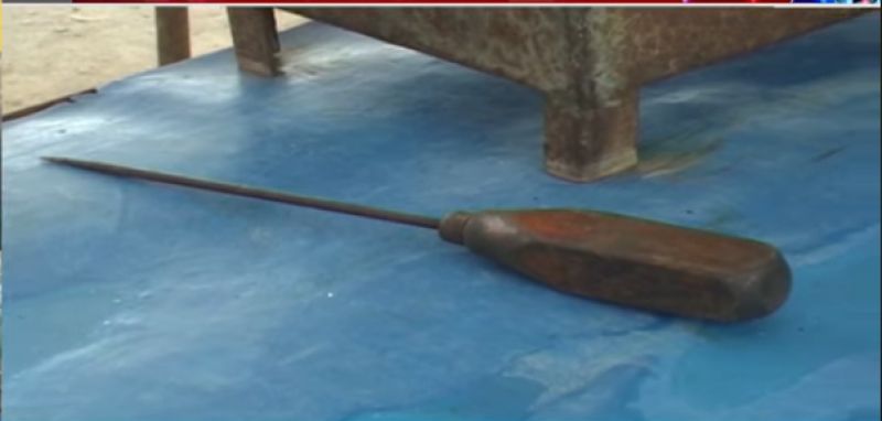 Attack on father and minor son with ice breake