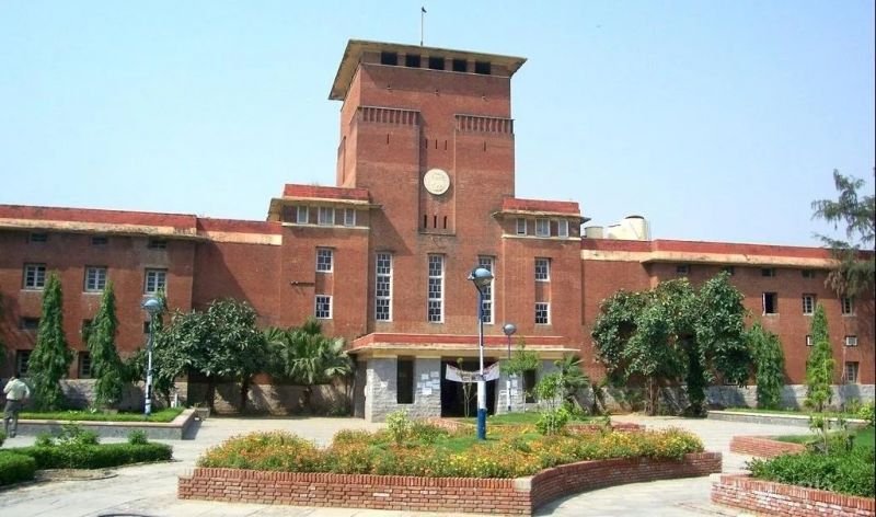 10 Best Arts Colleges under Delhi University